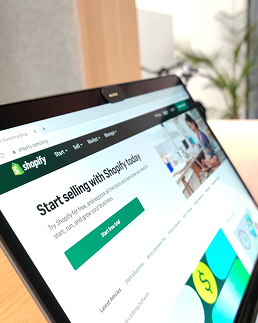 Pexels Google Peepmind